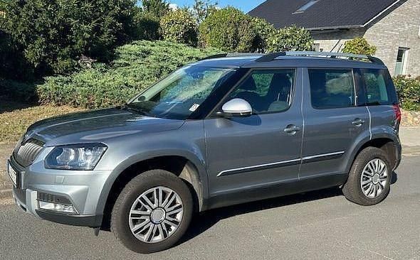Grau Gebraucht 2016 Skoda Yeti Outdoor Adventure SUV | 16.990 € - Bild 1/4