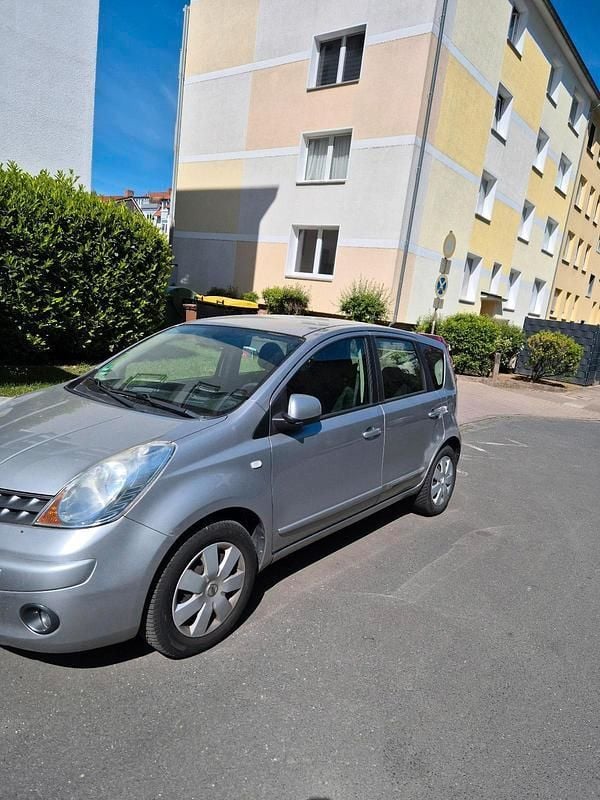 Grau Gebraucht 2008 Nissan Note Van / Kleinbus | 3.300 € (Guter Preis) - Bild 1/4