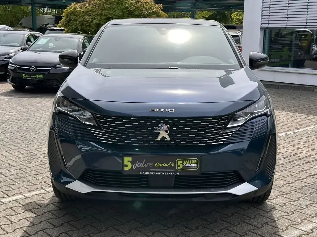 Gebraucht Peugeot 3008 Allure 131 PS (96 kW) 2023 Blau celebes (metallic) SUV