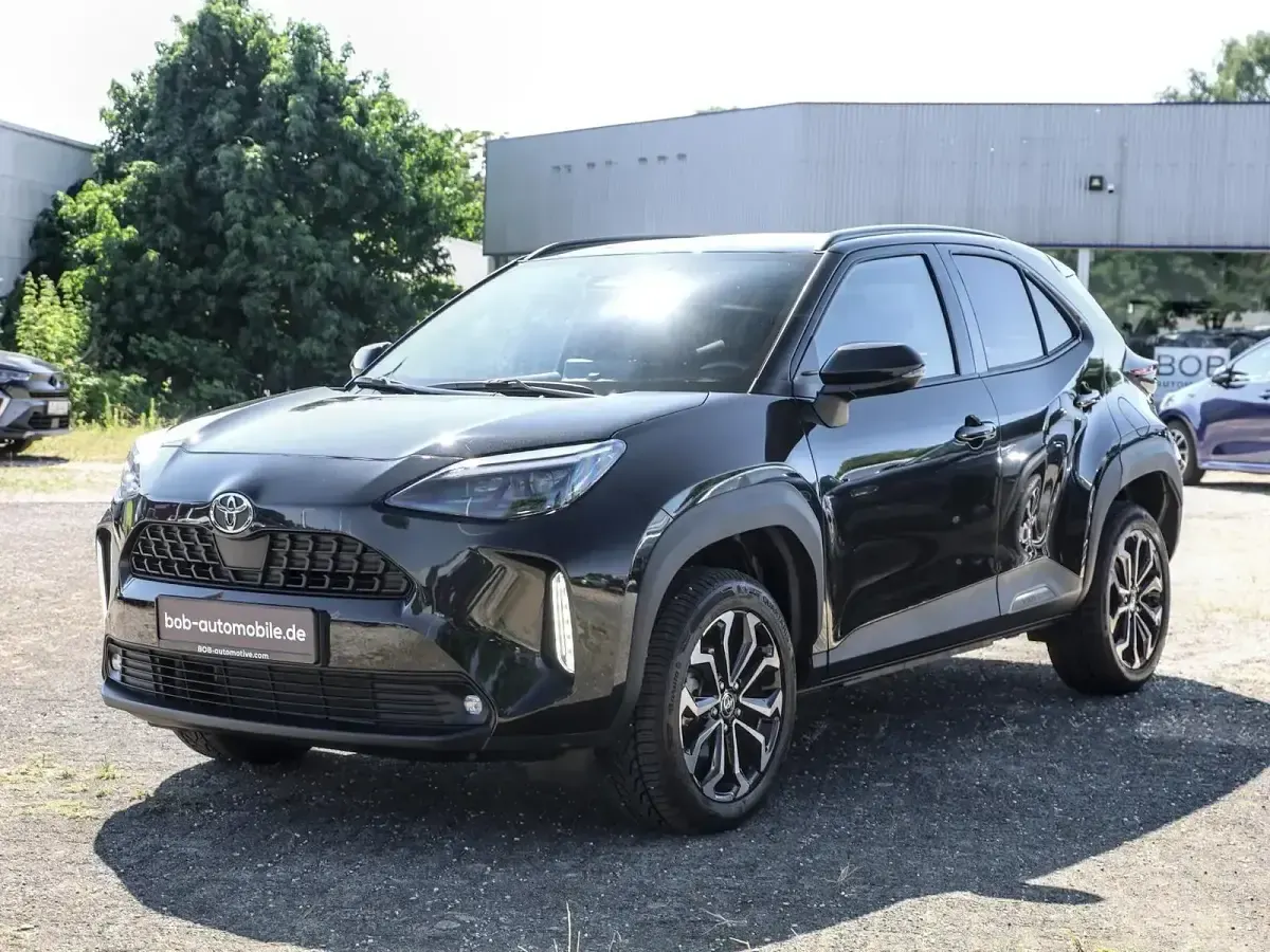 Gebraucht Toyota Yaris Cross 92 PS (67 kW) 2025 SUV