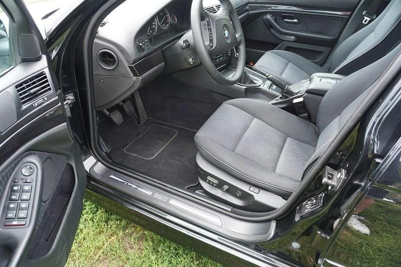 Gebraucht BMW 530 231 PS (169 kW) 2002 Schwarz Limousine