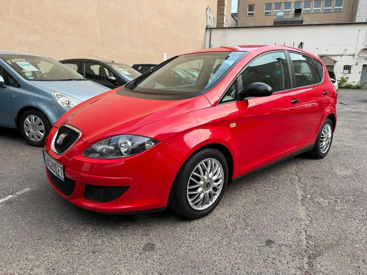 Gebraucht Seat Altea 102 PS (75 kW) 2006 Rot Van / Kleinbus