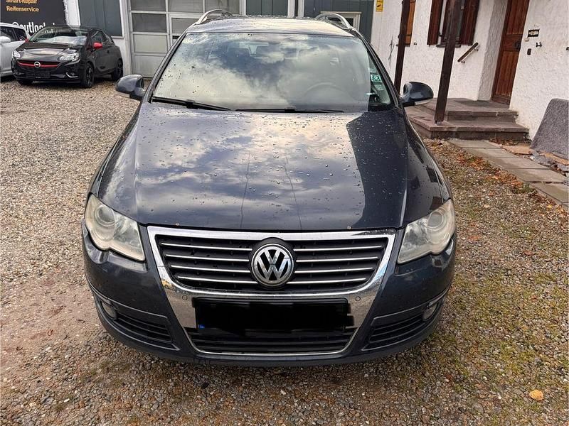 Gebraucht VW Passat Highline 140 PS (102 kW) 2008 Blau Kombi