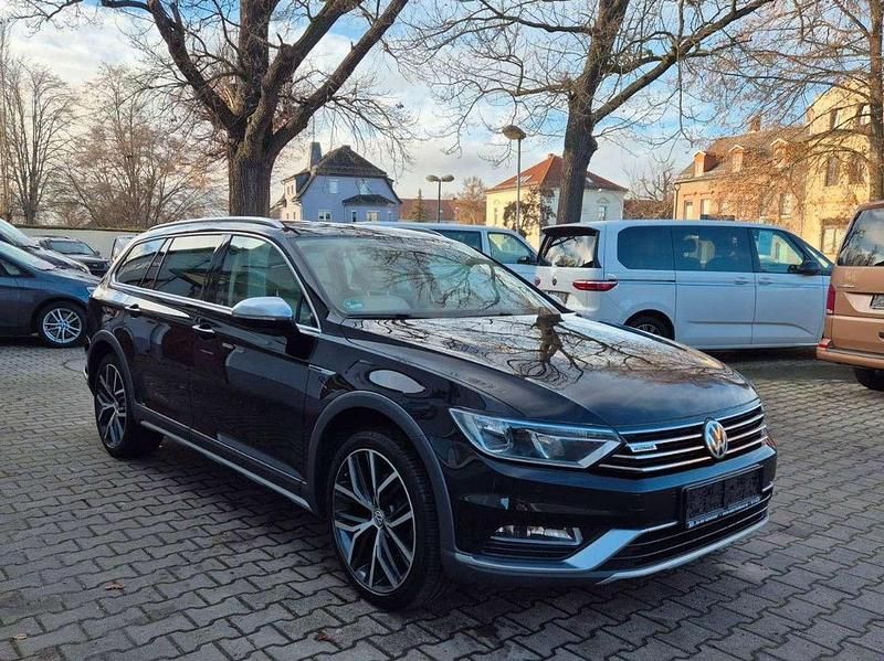 Gebraucht VW Passat Alltrack 220 PS (161 kW) 2018 Schwarz Kombi