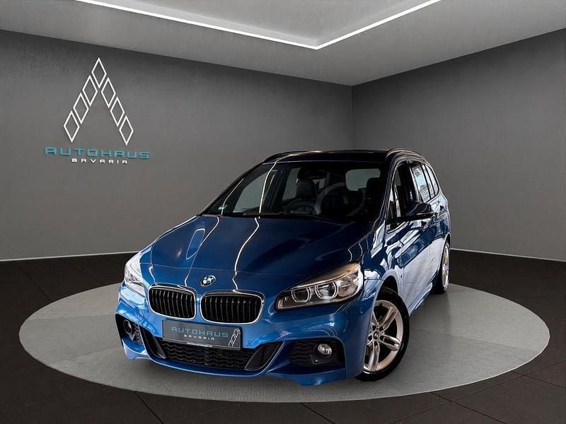 Blau Gebraucht 2017 BMW 218 Gran Tourer M Sport Van / Kleinbus | 16.900 € (Fairer Preis) - Bild 1/4