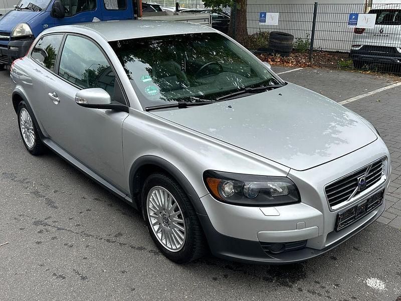 Silber Gebraucht 2007 Volvo C30 Summum Kleinwagen | 2.999 € (Guter Preis) - Bild 1/4