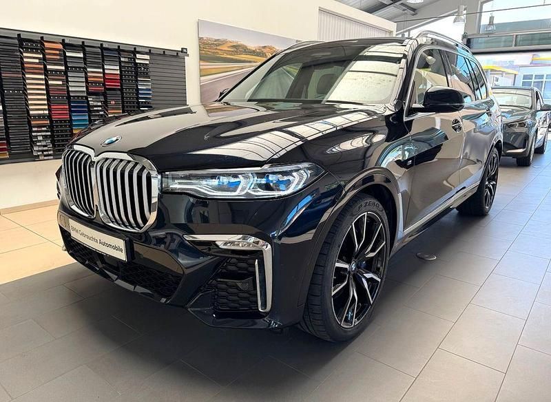 Schwarz Gebraucht 2021 BMW X7 M Sport SUV | 63.400 € (Fairer Preis) - Bild 1/4