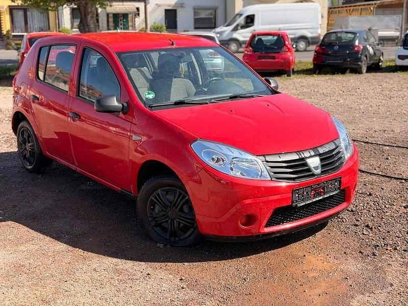 Second-hand Dacia Sandero Basis 75 CP (55 kW) 2009 Roșu Berlinǎ