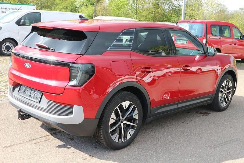 Second-hand Ford Explorer Extended Range 210 kW (286 CP) 2025 Roșu SUV