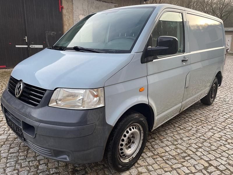 Gebraucht VW T5 131 PS (96 kW) 2006 Grau Van