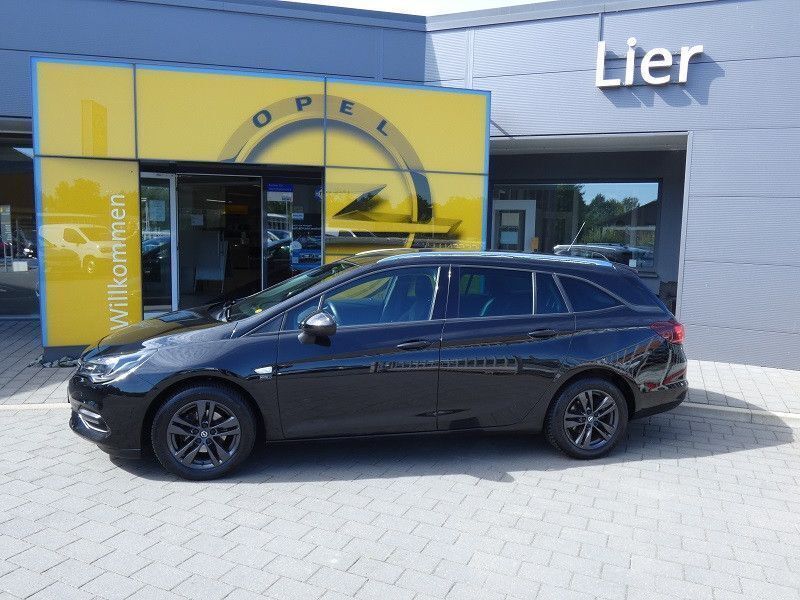 Gebraucht Opel Astra 131 PS (96 kW) 2020 Schwarz Kombi