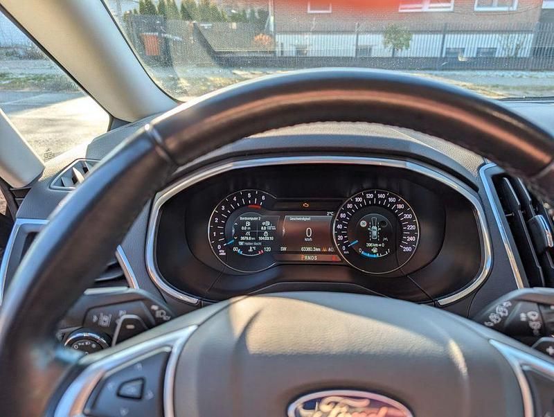 Gebraucht Ford Galaxy Titanium 190 PS (139 kW) 2019 Schwarz Van / Kleinbus