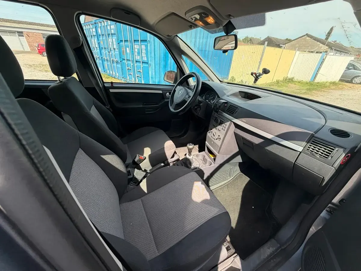 Second-hand Opel Meriva 90 CP (66 kW) 2006 Andere farben Monovolum