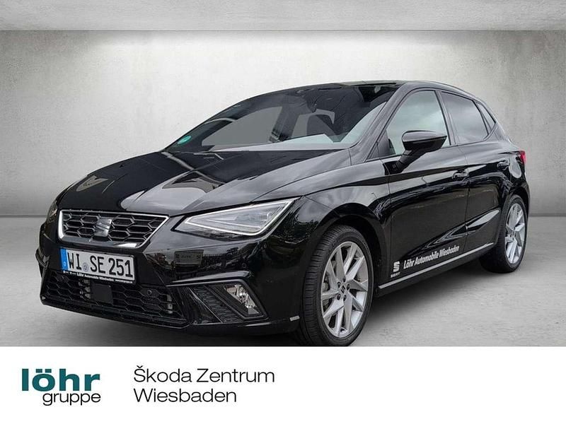 Midnight schwarz metallic Gebraucht 2025 Seat Ibiza FR Limousine | 24.490 € (Teuer) - Bild 1/4