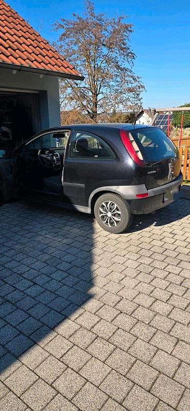 Gebraucht Opel Corsa 60 PS (44 kW) 2003 Schwarz Kleinwagen