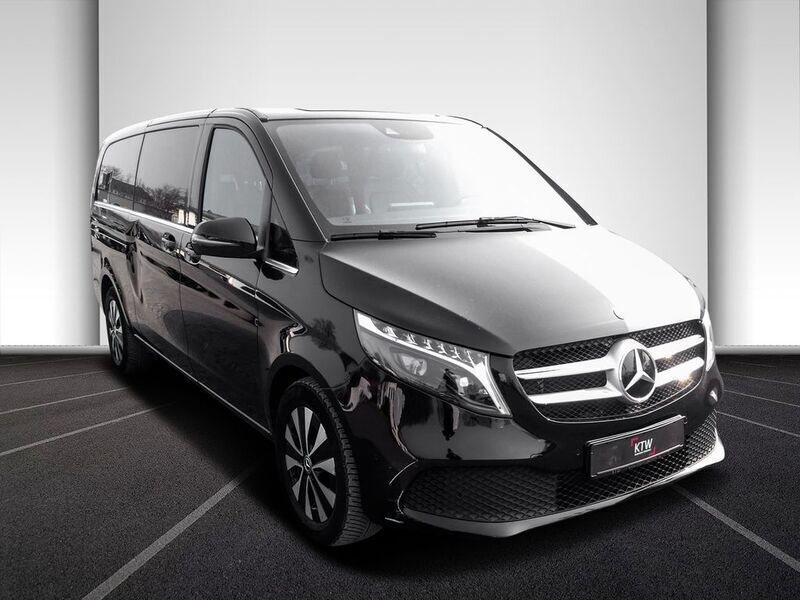 Gebraucht Mercedes V300 Avantgarde 237 PS (174 kW) 2023 Schwarz Van / Kleinbus