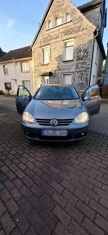 Gebraucht VW Golf V 75 PS (55 kW) 2008 Silber Kleinwagen