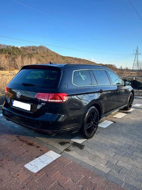 Gebraucht VW Passat Comfortline 150 PS (110 kW) 2019 Schwarz Limousine