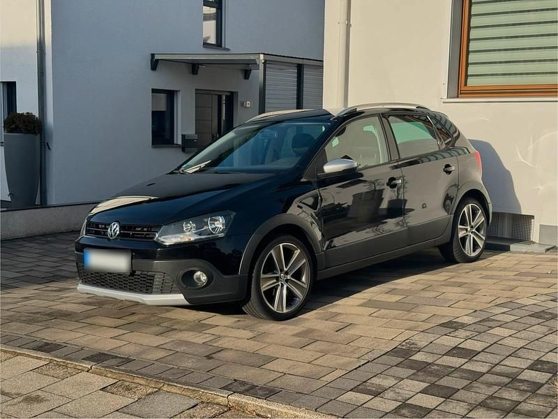 Gebraucht VW Polo Cross 69 PS (50 kW) 2012 Schwarz Kleinwagen