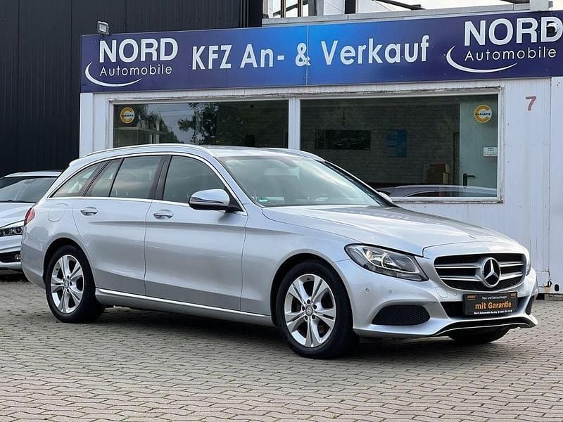 Silber Gebraucht 2015 Mercedes C220 Kombi | 15.399 € (Fairer Preis) - Bild 1/4