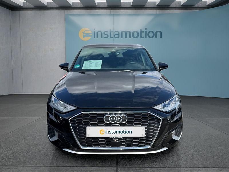 Gebraucht Audi A3 Sportback e-tron 204 PS (150 kW) 2023 Schwarz Kleinwagen