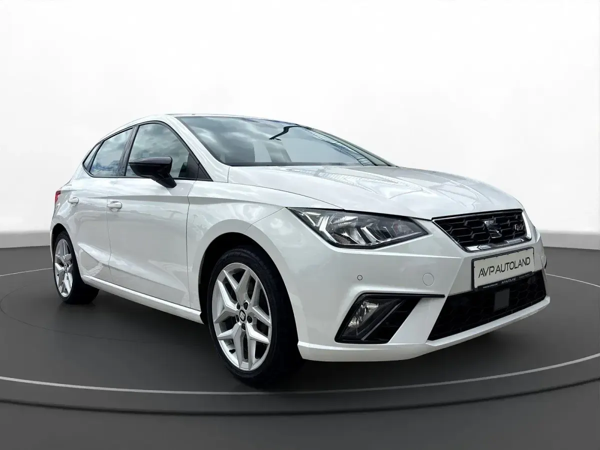 Gebraucht Seat Ibiza FR 116 PS (85 kW) 2019 Weiß Kleinwagen