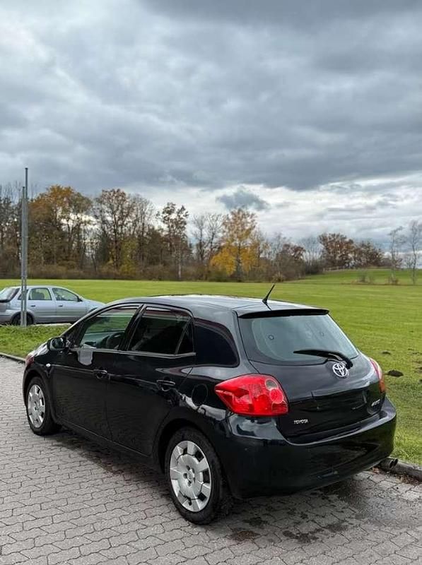 Gebraucht Toyota Auris Sol 124 PS (91 kW) 2007 Schwarz Kleinwagen