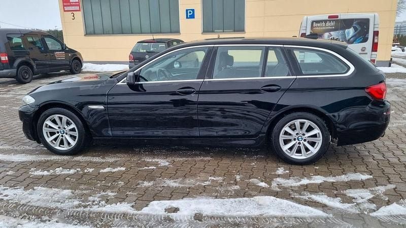 Gebraucht BMW 525 204 PS (150 kW) 2010 Schwarz Kombi