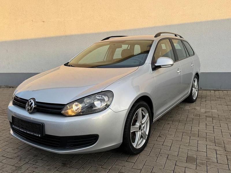 Gebraucht VW Golf VI Trendline 105 PS (77 kW) 2013 Silber Kleinwagen