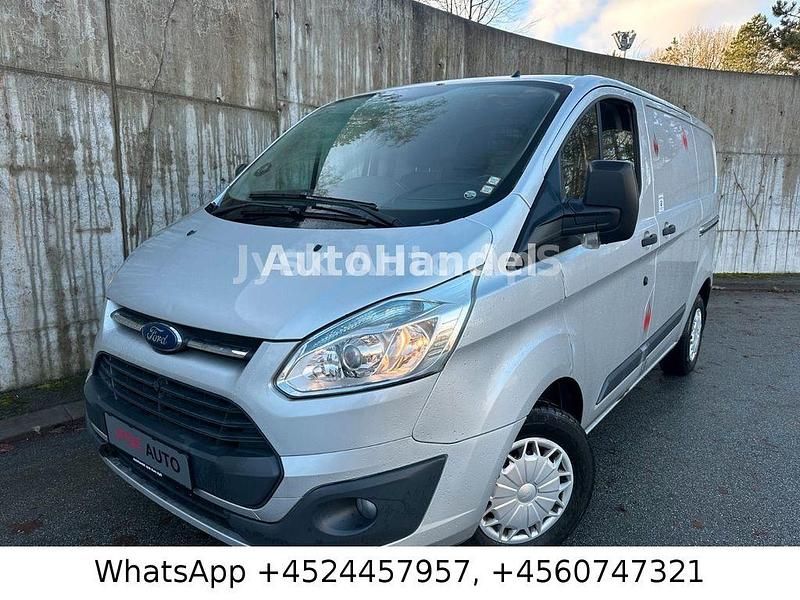 Silber Gebraucht 2014 Ford Transit Custom Trend SUV | 7.375 € (Guter Preis) - Bild 1/4