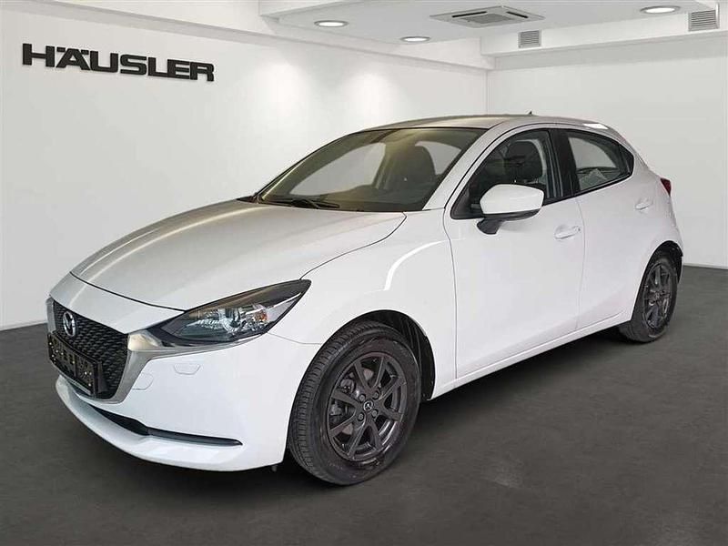 Artic white / purweiß Gebraucht 2022 Mazda 2 Center-Line Limousine | 12.890 € (Guter Preis) - Bild 1/3