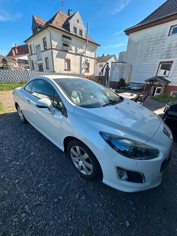 Gebraucht Peugeot 308 CC 163 PS (119 kW) 2011 Weiß Cabrio