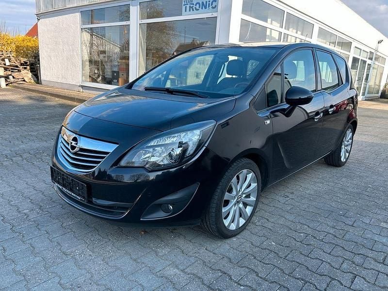 Gebraucht Opel Meriva Edition 120 PS (88 kW) 2011 Schwarz Van / Kleinbus