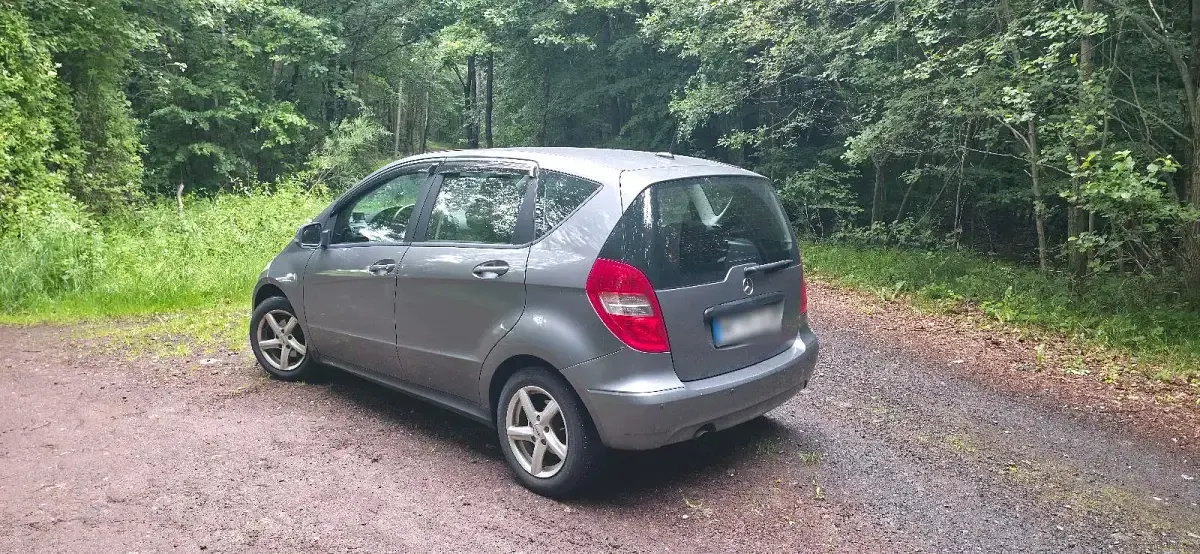 Gebraucht Mercedes A150 95 PS (69 kW) 2008 Grau Limousine