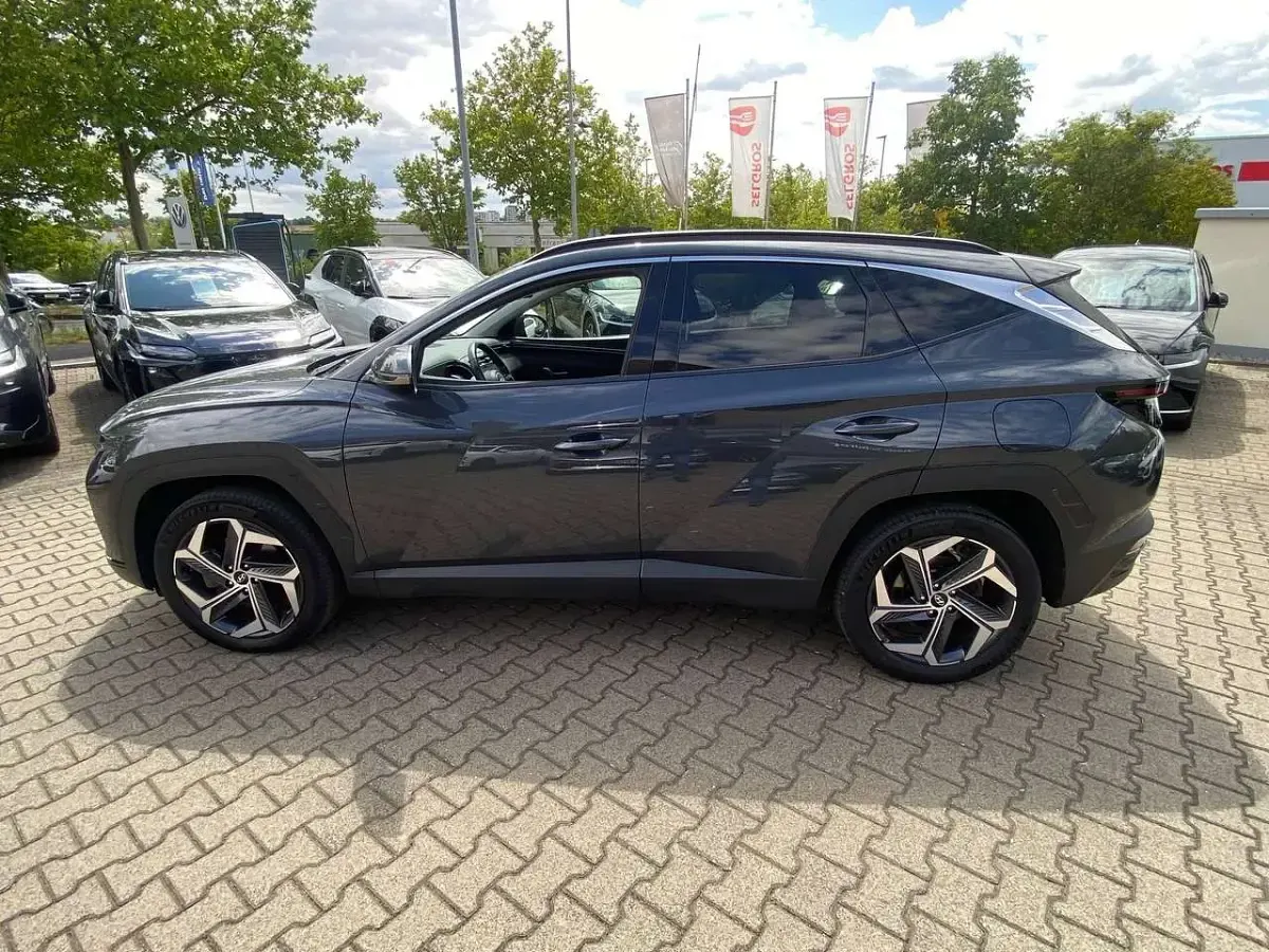 Gebraucht Hyundai Tucson Trend 265 PS (194 kW) 2022 Dark knight / mic SUV
