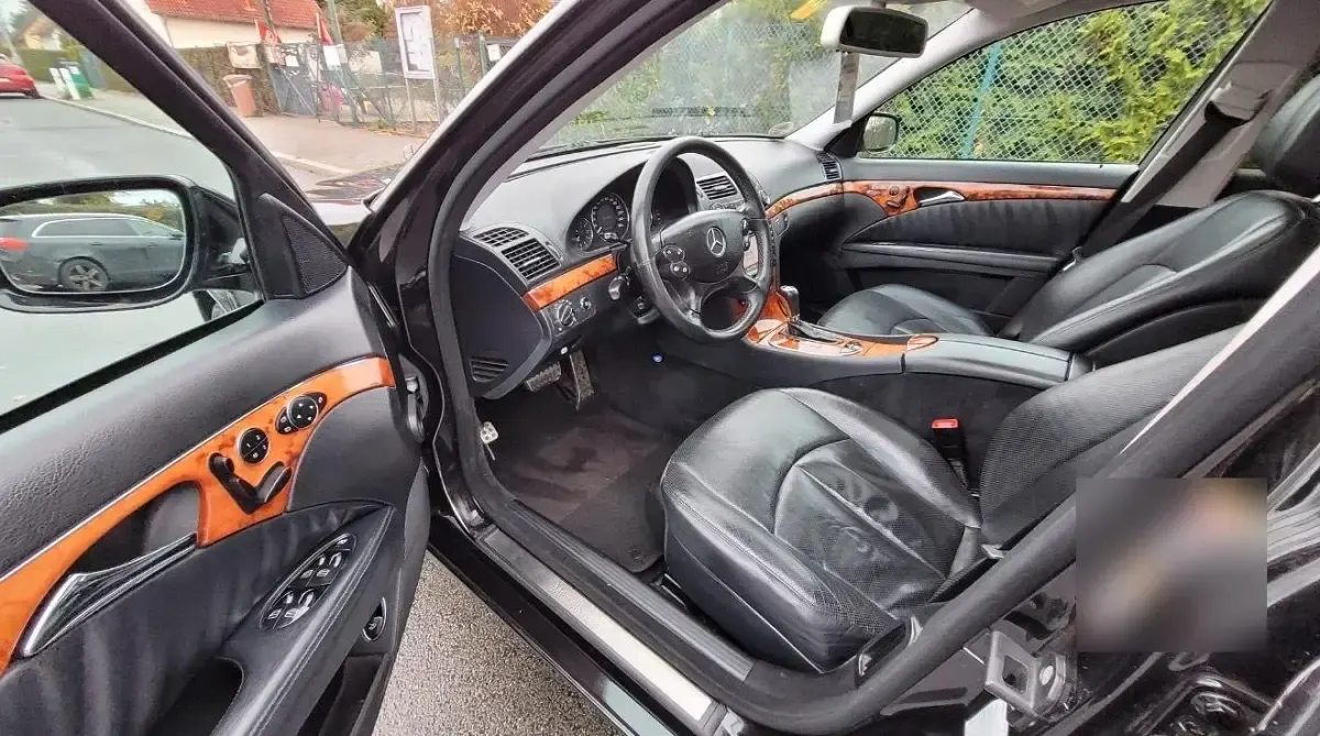 Gebraucht Mercedes E350 272 PS (200 kW) 2006 Schwarz Limousine