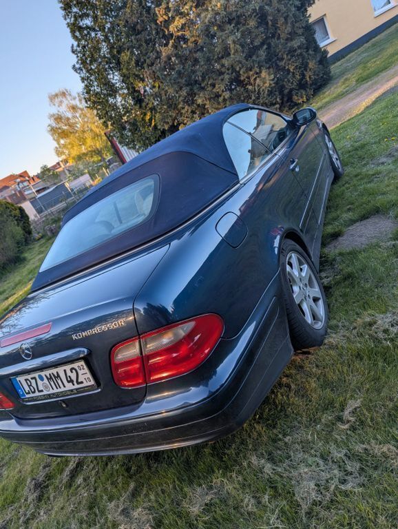 Gebraucht Mercedes CLK230 Elegance 197 PS (144 kW) 2000 Blau Coupé