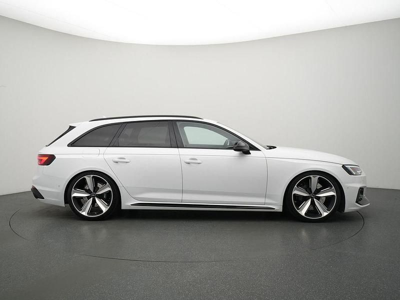 Gebraucht Audi RS4 Ambiente 450 PS (330 kW) 2018 Gletscherweiss metallic Kombi