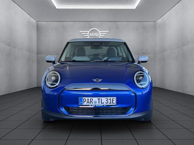 Gebraucht Mini Cooper Classic 135 kW (184 PS) 2024 Blau Kleinwagen