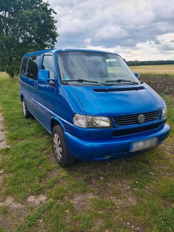 Blau Gebraucht 2001 VW T4 Van | 10.750 € (Etwas zu teuer) - Bild 1/4