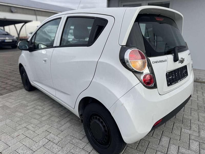 Gebraucht Chevrolet Spark LS 68 PS (50 kW) 2013 Schneeweiss/summitwhite/arctic Kleinwagen
