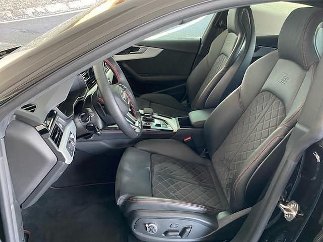 Gebraucht Audi S5 Business 341 PS (250 kW) 2023 Mythosschwarz metallic Coupé