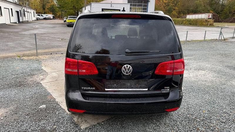 Gebraucht VW Touran 105 PS (77 kW) 2012 Schwarz Van / Kleinbus