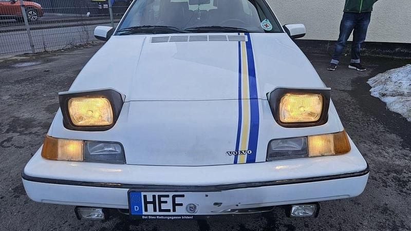 Gebraucht Volvo 480 102 PS (75 kW) 1991 Weiß Coupé