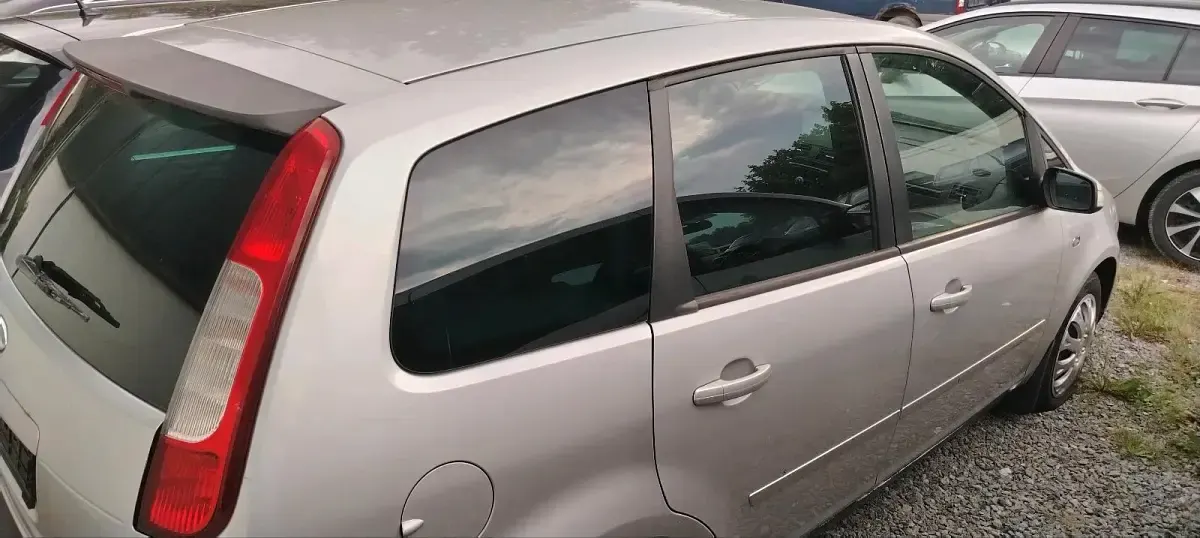Gebraucht Ford C-MAX 136 PS (100 kW) 2004 Silber Van / Kleinbus