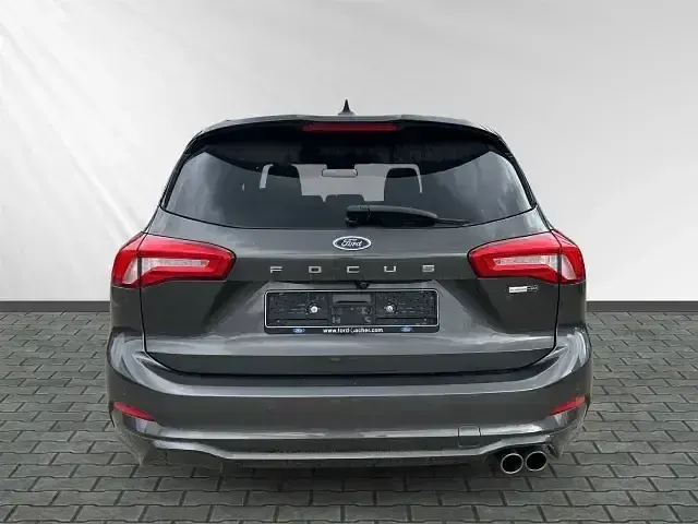 Gebraucht Ford Focus ST-Line X 155 PS (114 kW) 2022 Magnetic grau metallic Kombi