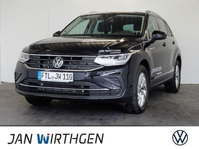 Schwarz Gebraucht 2021 VW Tiguan Life SUV | 41.800 € - Bild 1/1