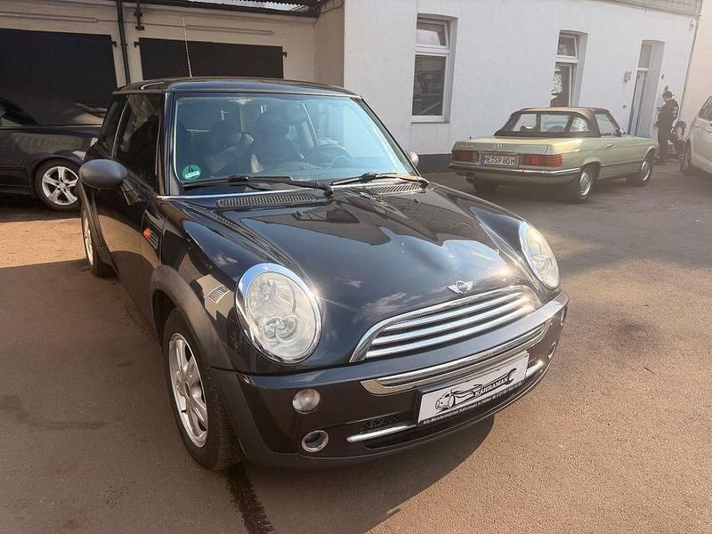 Second-hand Mini ONE 90 CP (66 kW) 2005 Negru Hatchback