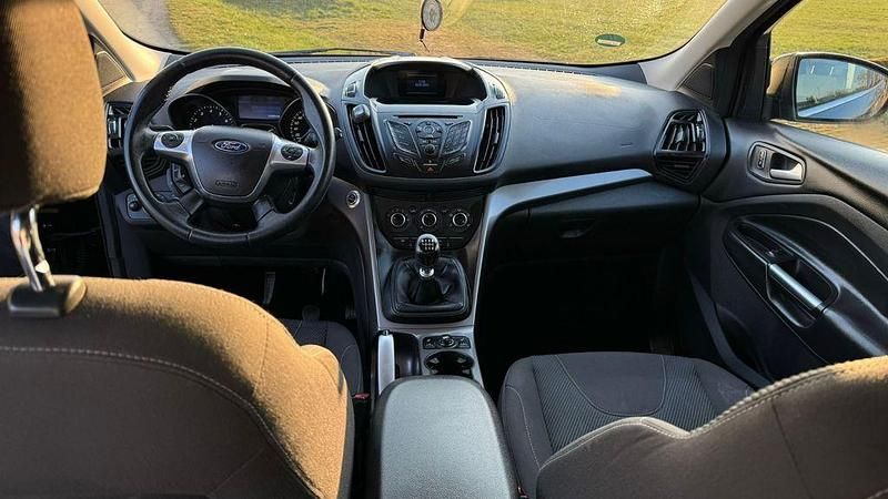 Second-hand Ford Kuga Titanium 150 CP (110 kW) 2013 Negru SUV