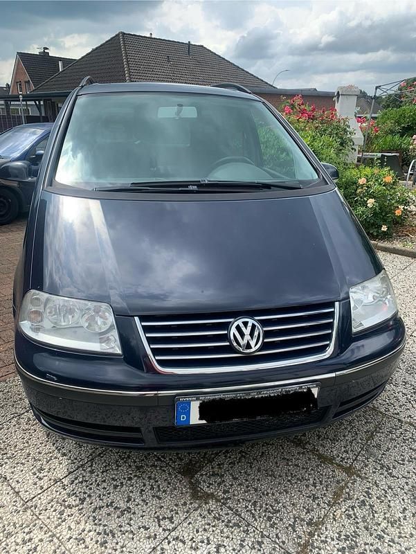 Blau Gebraucht 2004 VW Sharan Van / Kleinbus | 2.700 € (Guter Preis) - Bild 1/4